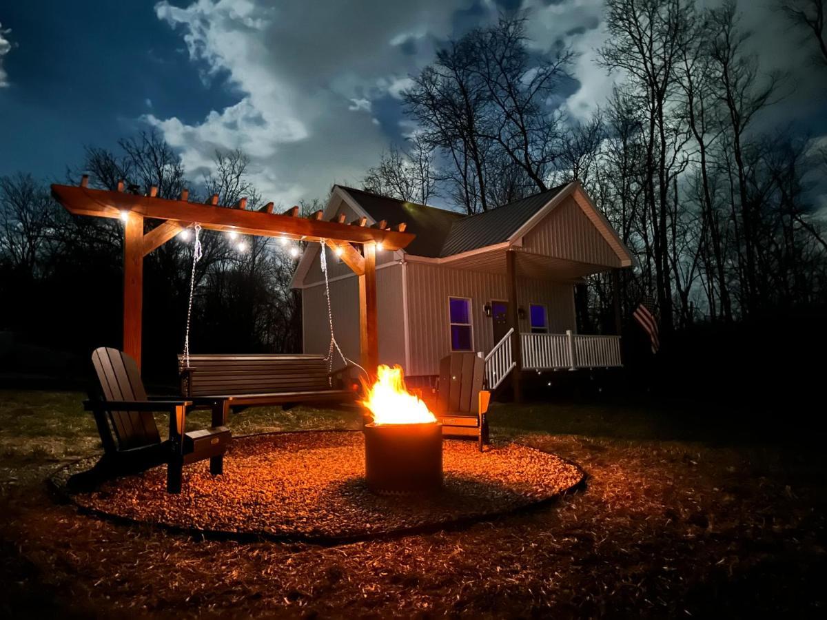 Cozy Cottage On 250 Acre Dairy Farm Near Ark Dry Ridge Exterior foto